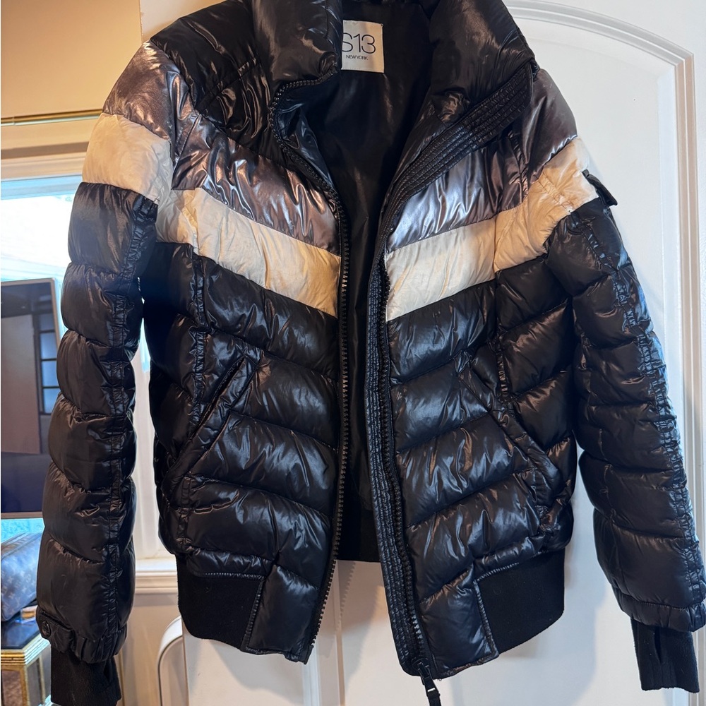 S13 Black and Cream Women's Puffer bomber Jacket